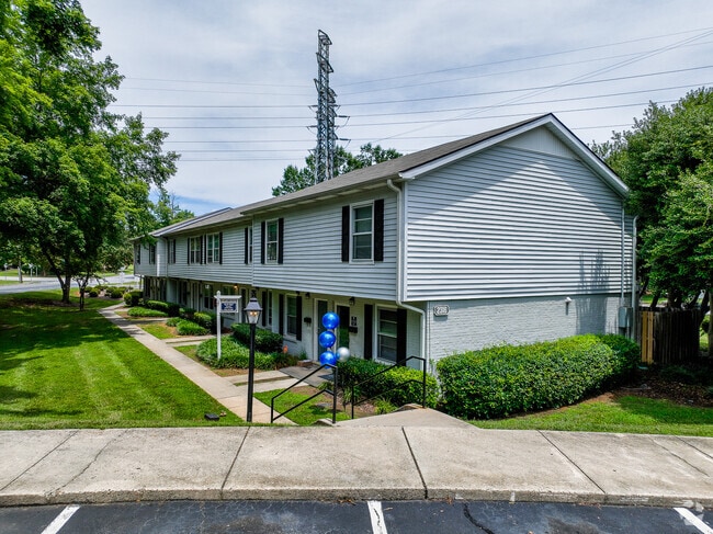 Photo - Lexington Commons