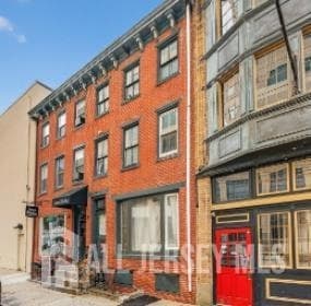 Photo - 11 N Willow St Unit 1