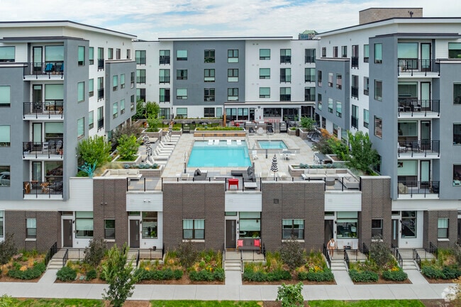 Building Photo - Jayne