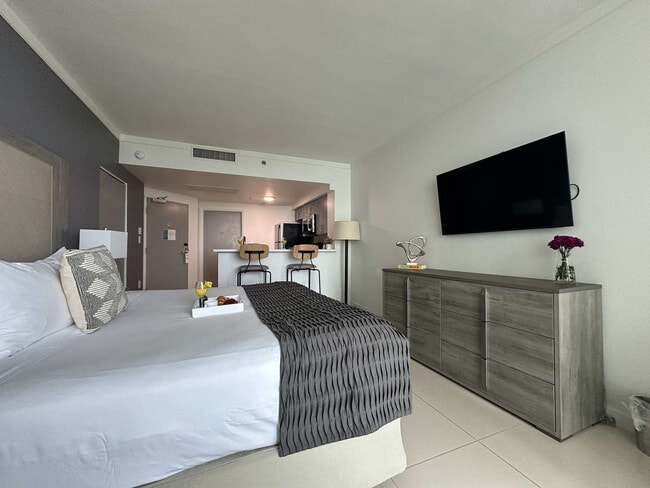 Photo - 2889 McFarlane Rd Unit ID1240602P