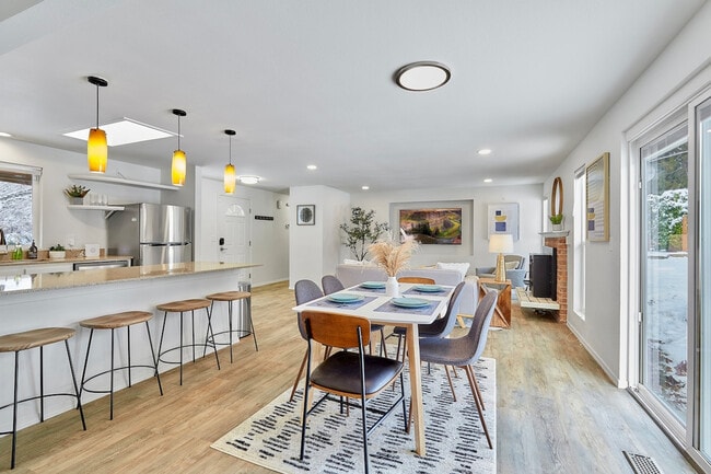 Photo - 629 212th St SW Unit SI ID1470514P