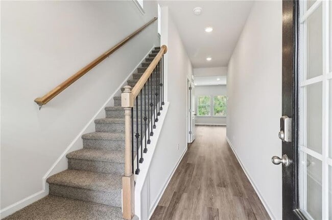 Photo - 2759 Aralynn Wy