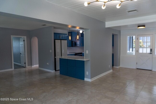 Photo - 1712 Pineapple Ave