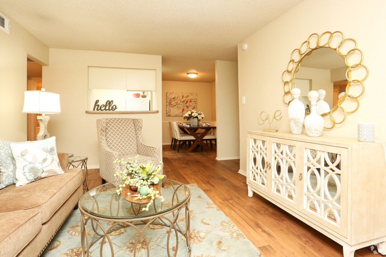 Floor Plan - 2 Bedroom 1.5 Bathrooms