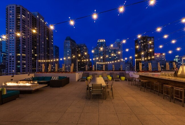 Photo - West77 Apartments