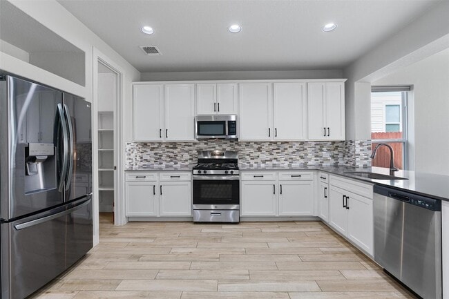 Photo - 11217 Charger Wy