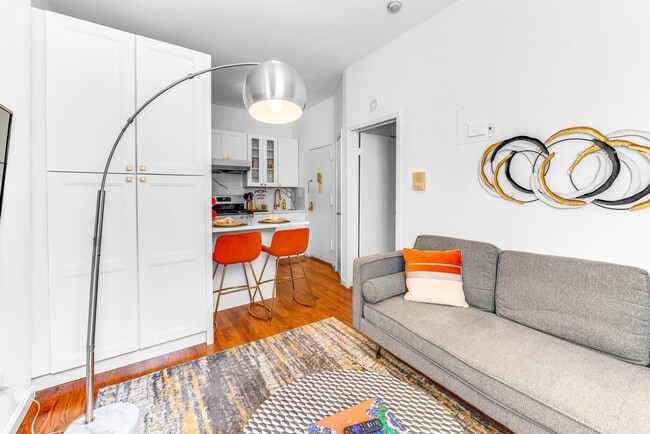 Photo - 756 Union St Unit SI ID1359087P