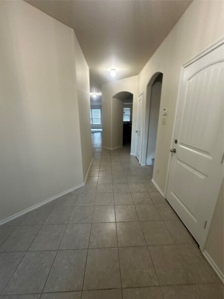 Photo - 2412 Michelle Creek Dr