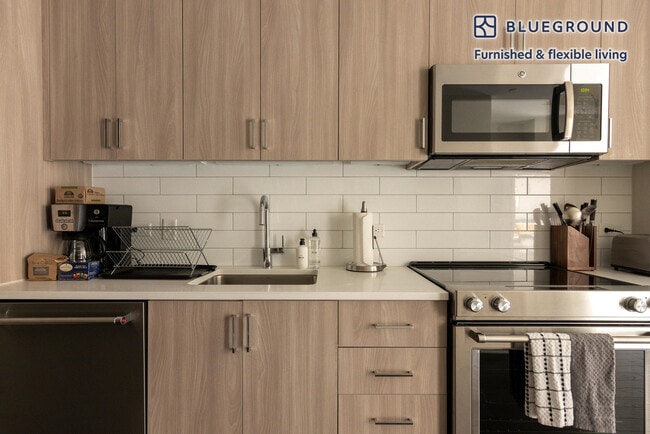 Photo - 4901 Montgomery Ln Unit FL3-ID807