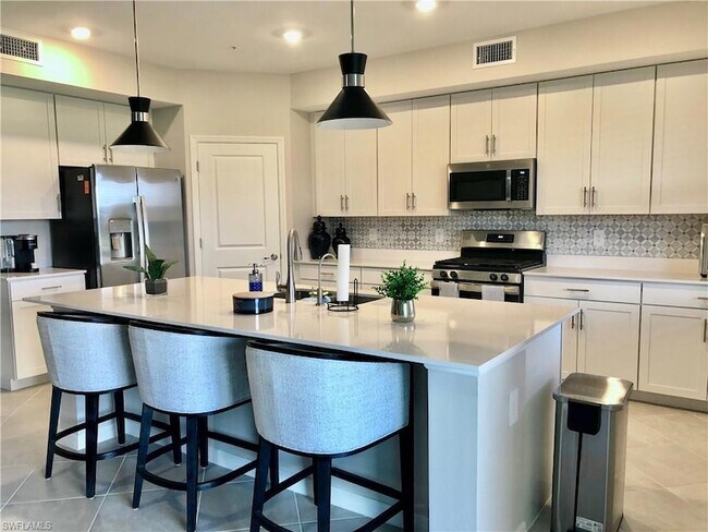 Photo - 43253 Water Bird Wy Unit 5811