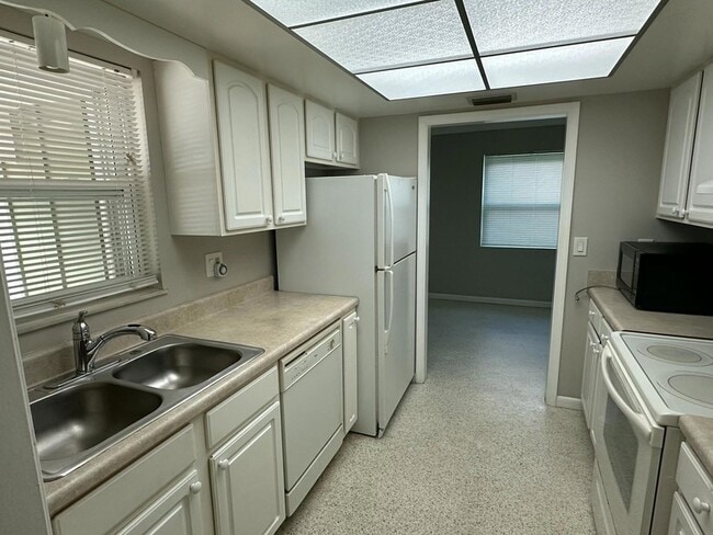 Photo - 2095 NW Fork Rd