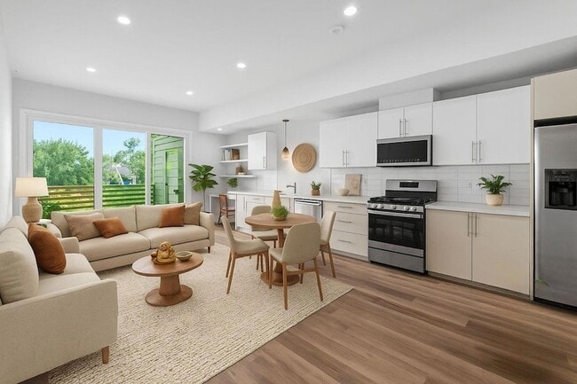 Building Photo - 4004 Banister Ln Unit 214