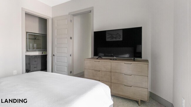 Photo - 401 W 25th St Unit 2215