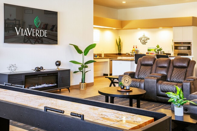 Building Photo - Via Verde