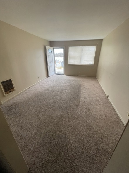 Photo - 105 Edgehill Dr Unit 107