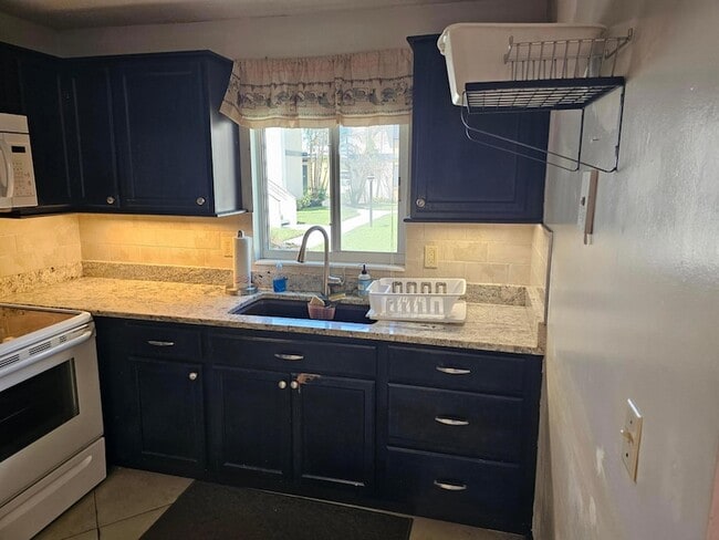 Photo - 1500 NE 13th Terrace Unit G6