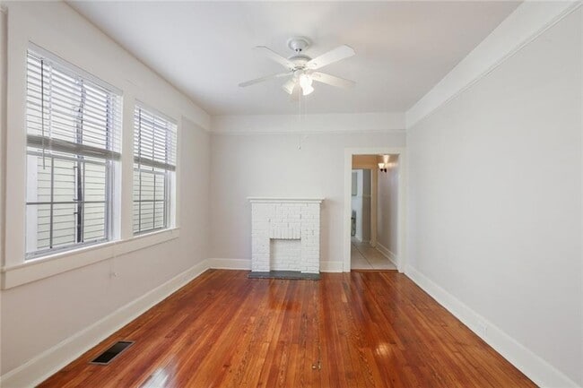 Photo - 1030 Adams St