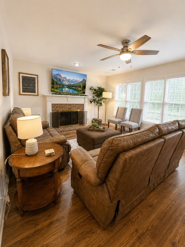 Photo - 10300 Rougemont Ln Unit SI ID1536501P