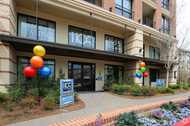 Photo - 1105 Town Brookhaven Apartments