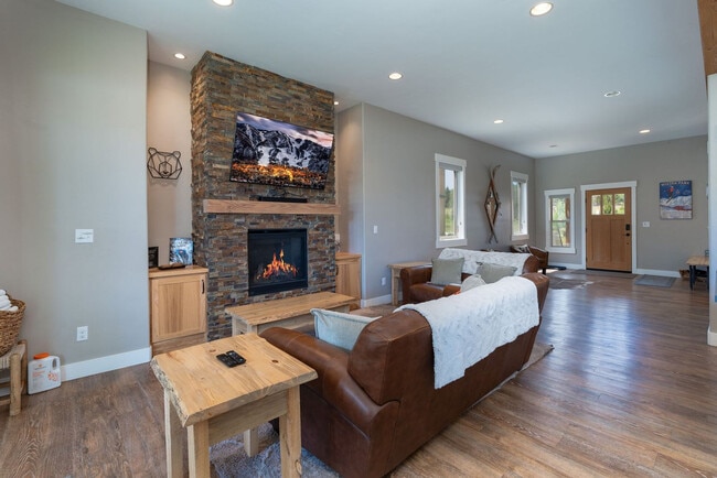 Photo - 278 Mountain Willow Dr Unit ID1339915P