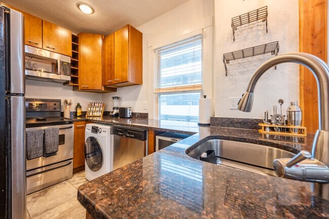 Photo - 2015 E 12th Ave Unit SI ID1367372P