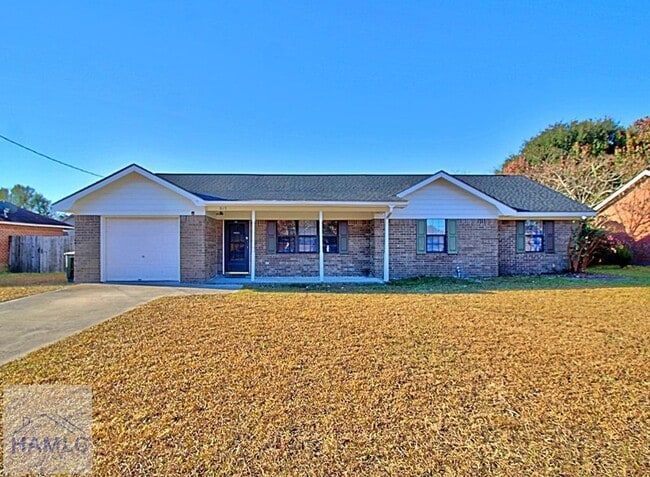 Building Photo - 915 Churchfield Dr