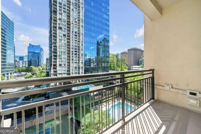 Photo - 3445 N Stratford Rd NE Unit 805