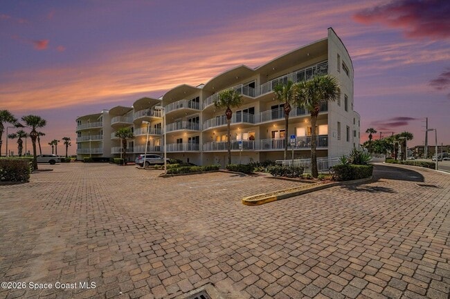 Building Photo - 601 N Miramar Ave Unit 108