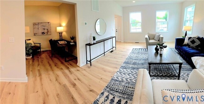 Photo - 8443 Villetta Pointe Ln