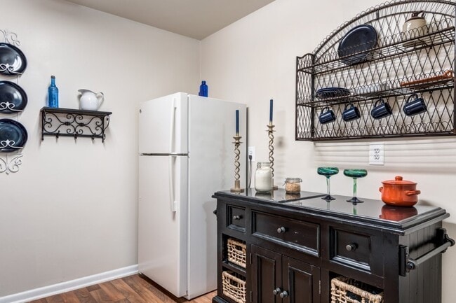 Photo - Willow Lake Apartment Homes