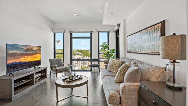 Photo - 1926 6th St NW Unit ID1395395P