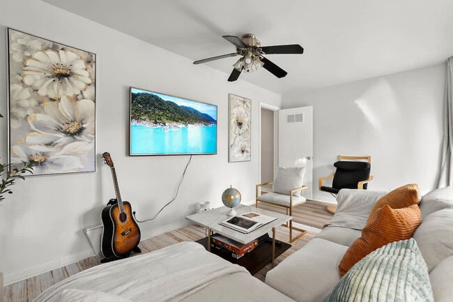 Photo - 4989 Randlett Dr Unit SI ID1465004P