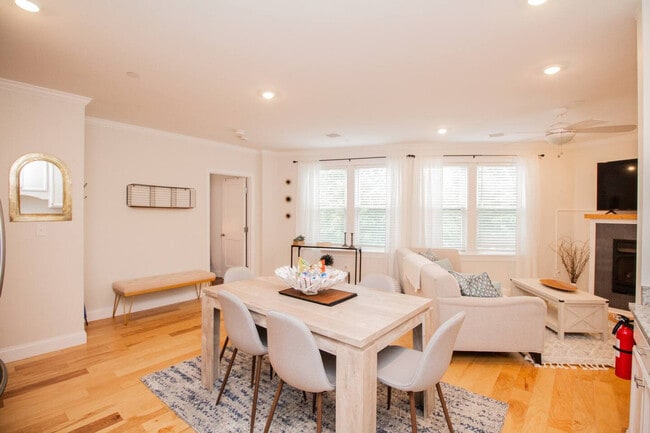 Photo - 1008 Tremont St Unit SI FL1-ID1335175P