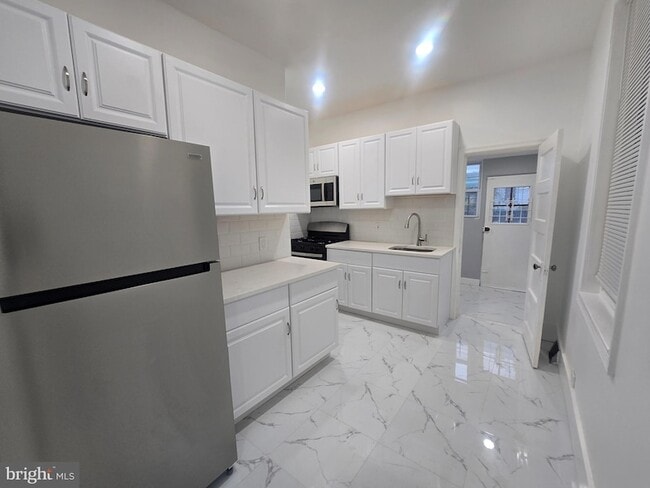 Photo - 2826 N 27th St