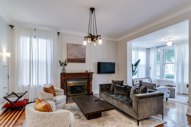 Building Photo - 351 Thrall St Unit ID1234539P