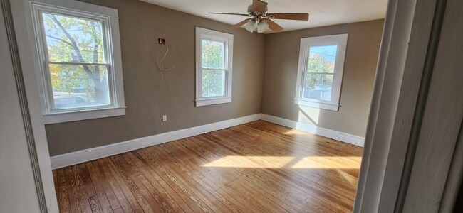 Living Room - 723 N Adams St