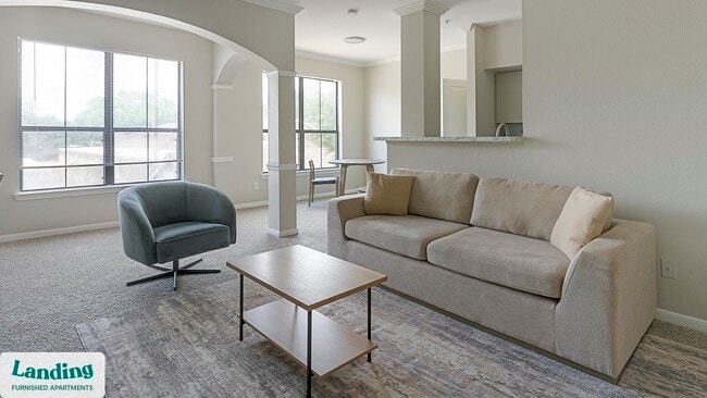 Building Photo - 2500 Woodland Park Dr Unit E201.1408858