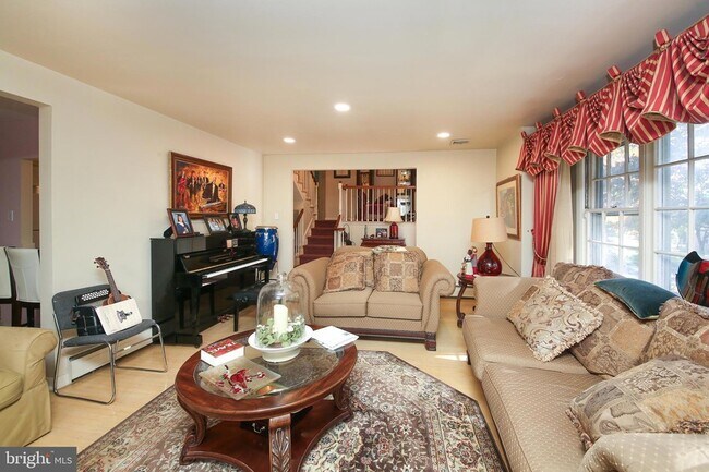 Photo - 1806 Jody Rd