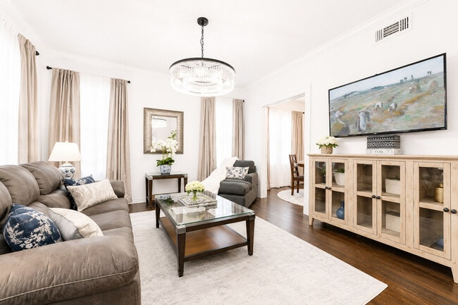 Photo - 5303 East Side Ave Unit SI ID1571797P
