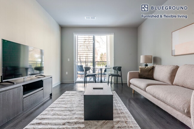 Photo - 3929 Landmark Ct Unit FL2-ID1246