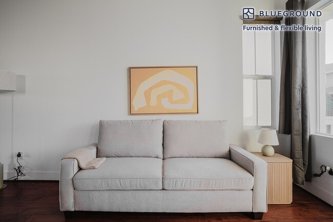 Photo - 5550 Azalea Way