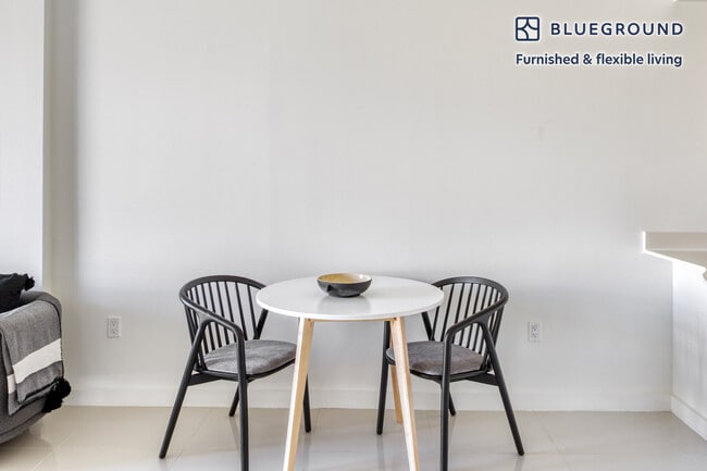 Photo - 3622 Coral Wy Unit FL8-ID66