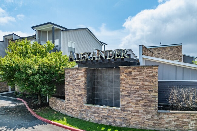 Photo - Alexander Park