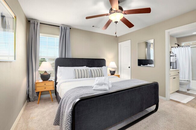 Photo - 571 N Keats Dr Unit ID1221891P