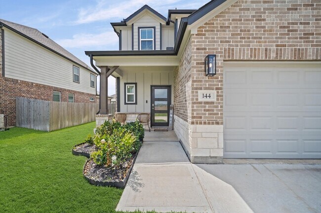 Photo - 144 Shining Pt Dr