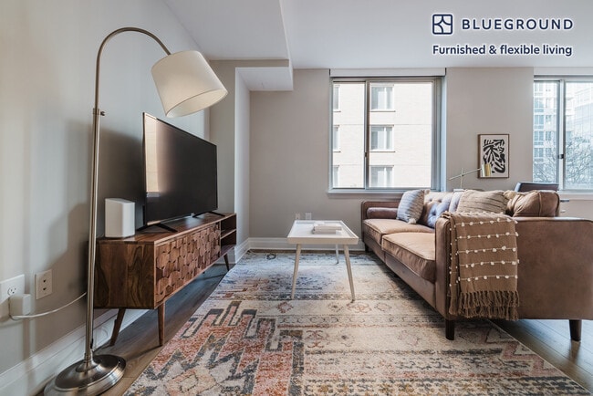 Photo - 2221 I St NW Unit FL3-ID981