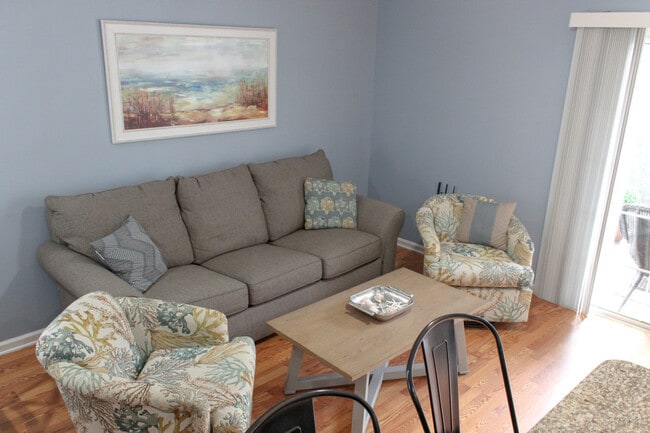 Photo - 125 Royal Poste Rd Unit ID1322116P