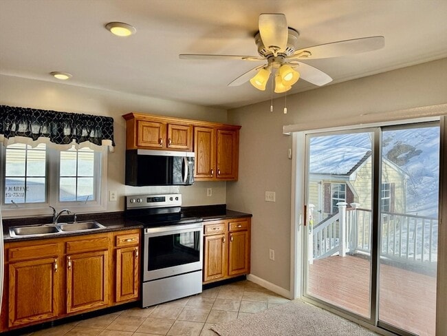 Photo - 50 Wigwam Hill Dr