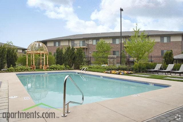 Pool - The Village on the Preserve