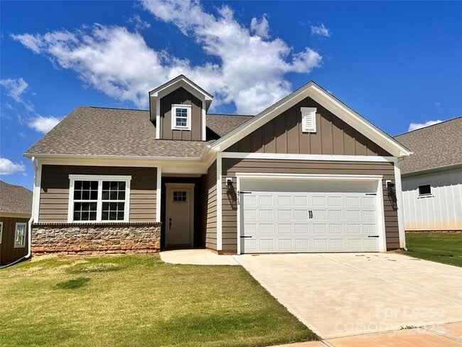 Building Photo - 4715 Anise Cir